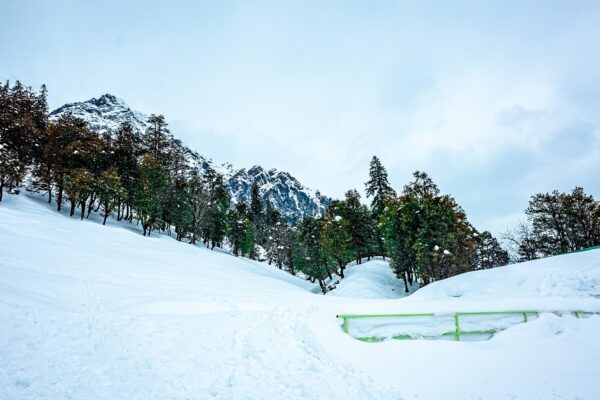 Chandigarh Manali honeymoon tour: Adventures for Thrill Lovers