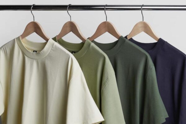 8 Brands to Get Wholesale Apparel for your Small Business