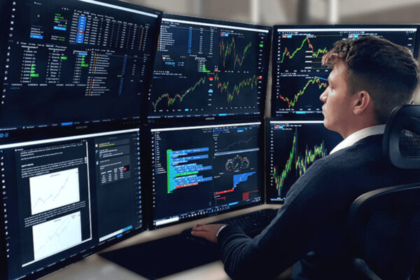 How Proprietary Firms Use Trading Dashboards to Monitor Performance