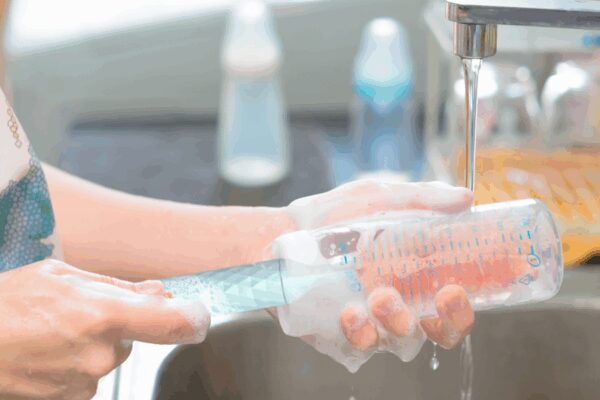 Why Smart Parents Are Switching to an Electric Baby Bottle Cleaner (It’s Not Just for Convenience)