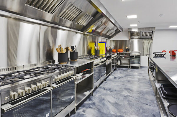 Best Commercial Kitchen Equipment Manufacturers in India