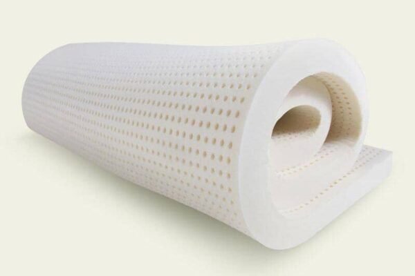 How a Mattress Topper Can Change How Your Bed Feels