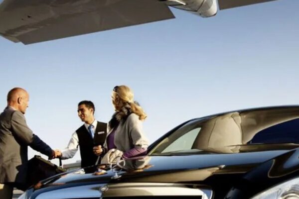 Smooth and Convenient Travel: Take a Taxi from Mississauga to Pearson Airport