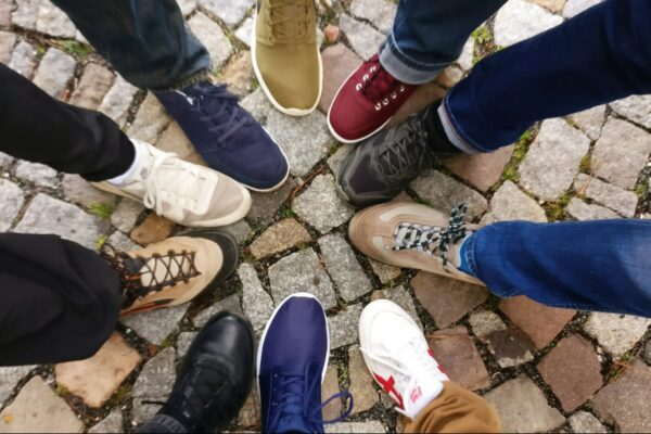 Sneaker Market Size, Share & Competitive Analysis Report 2025–2033