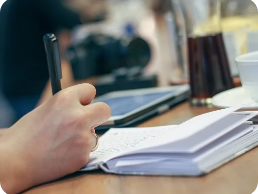 Why Celebrities and CEOs Trust Autobiography Ghostwriters