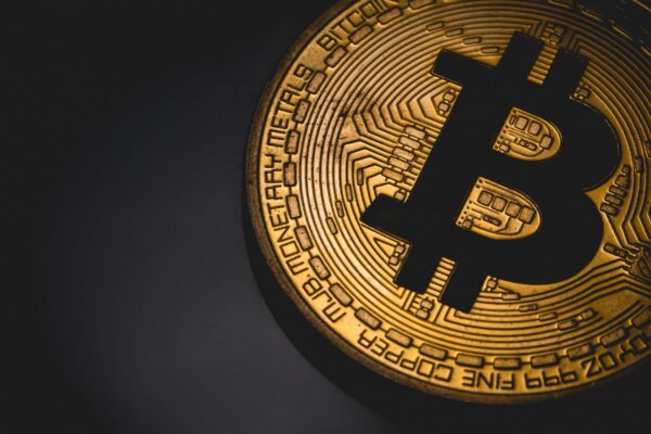 [[Faqs-Connect]]How do I connect with someone at Crypto.com? 24×7