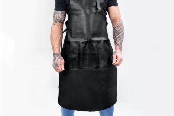 Why a Leather Apron is the Best Choice for Every Man