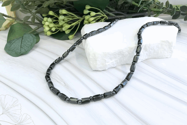 Magnetic Necklaces for Pain Relief and Everyday Comfort