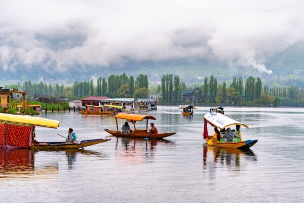 Jammu and Kashmir Tour Packages: Discover Heaven on Earth