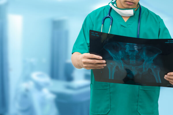 The Importance of Consulting a Low Back Pain Specialist in NJ