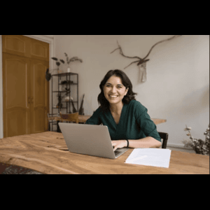 Should You Pay for Assignment Help: Weighing the Pros and Cons