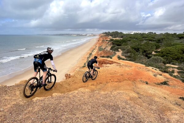 Sport og Natur i Perfekt Harmoni – Deltag i En MTB Tur i Dag