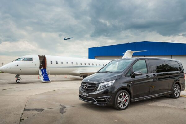 Manchester Train Station to Airport: Your Best Route with Ridex Taxis